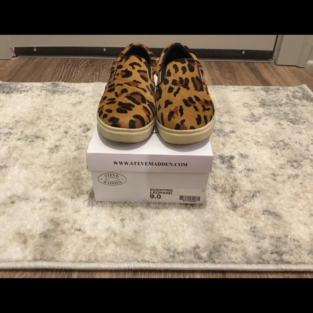 **SOLD** STEVE MADDEN Ecentric Leopard Slip-On Sneakers